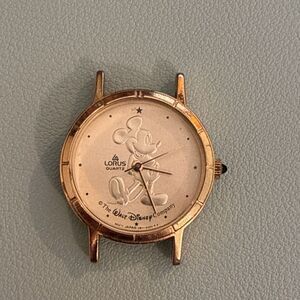 Disney Watch Vintage Mickey Mouse Lorus Gold Coin Dial V811-1400 New Battery